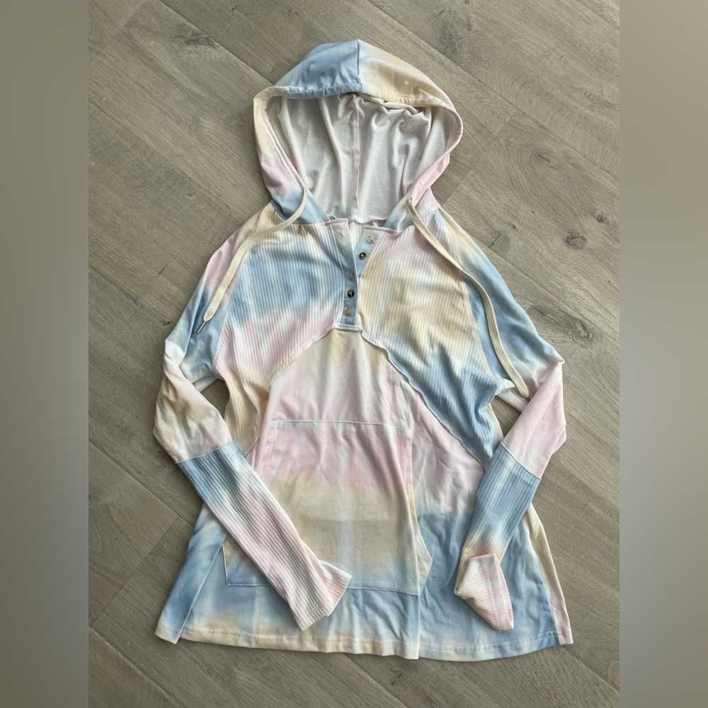 Lightweight Pullover
